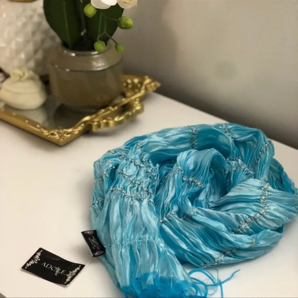 Y2K| NWT Wrinkled Turquoise Silk Blend Scarf - Picture 2 of 7